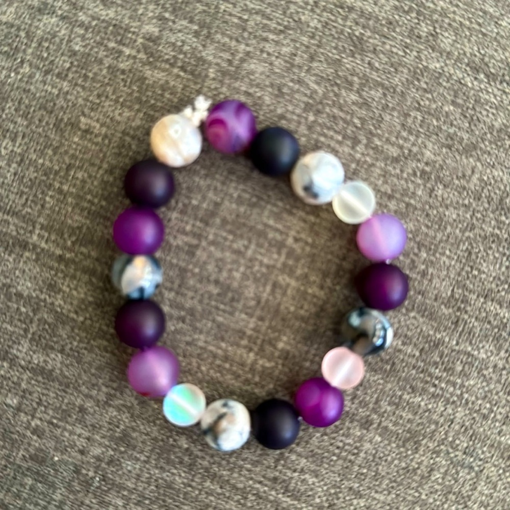Handmade bracelet with multi glass beads